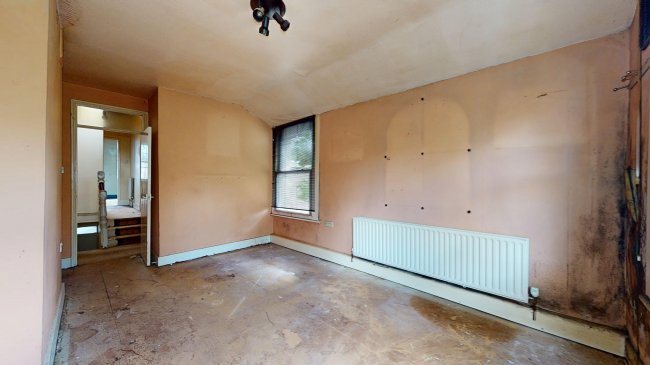 Flat A, 82 Midmoor Road, Balham, London, SW12 0ET 10