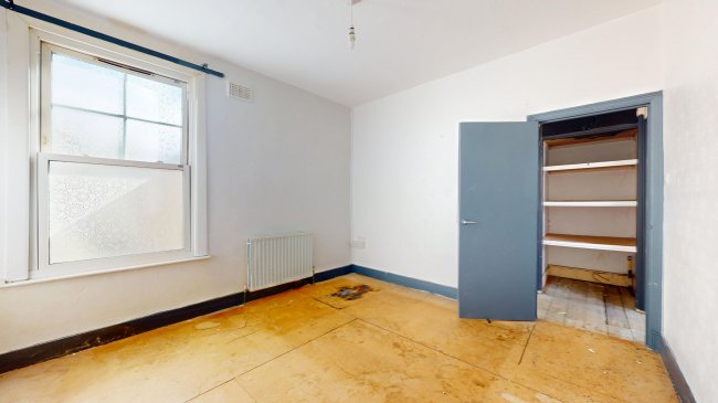 Flat A, 51 Midmoor Road, Balham, London, SW12 0ES 9