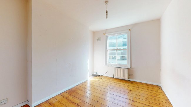 Flat B, 45 Landor Road, Stockwell, London, SW9 9RT 39