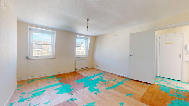Flat C, 2 Wyndham Crescent, Tufnell Park, London, N19 5QJ 82