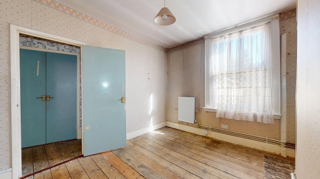 14B Carlton Square, Stepney, London, E1 4EH 10