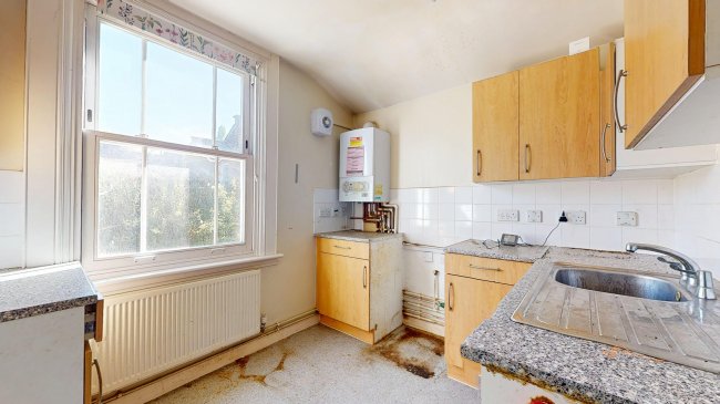 14B Carlton Square, Stepney, London, E1 4EH 10