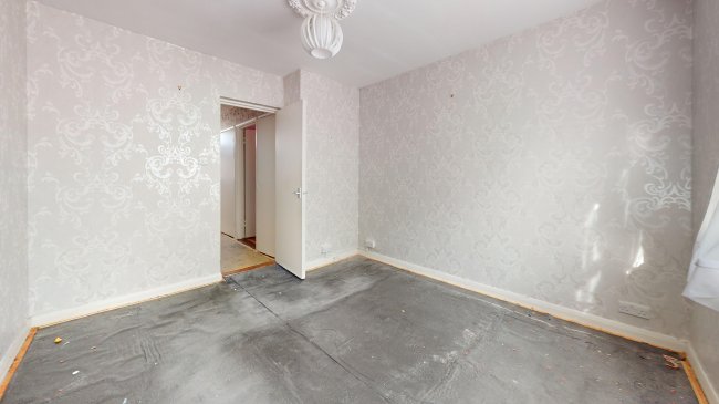 23 Carlton Square, Stepney, London, E1 4EH 20