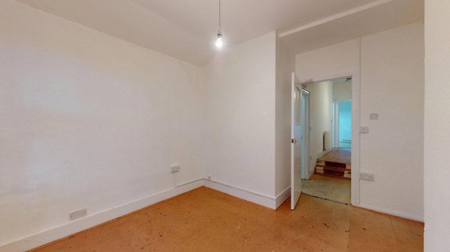 Flat 90B Adelaide Road, West Ealing, London, W13 9EB 38