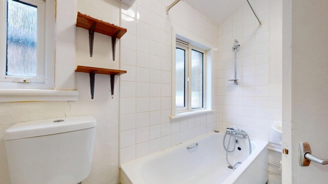 Flat 90B Adelaide Road, West Ealing, London, W13 9EB 38
