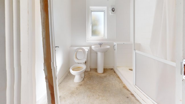 215 Peabody Hill, Tulse Hill, London, SE21 8LA 100