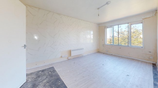 215 Peabody Hill, Tulse Hill, London, SE21 8LA 100