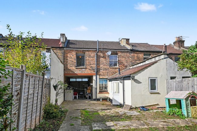 75 Bynes Road, South Croydon, Croydon, CR2 0PZ 37