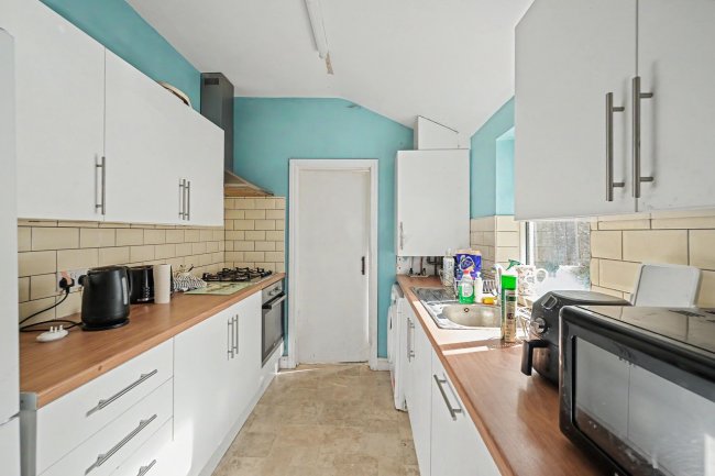 75 Bynes Road, South Croydon, Croydon, CR2 0PZ 37