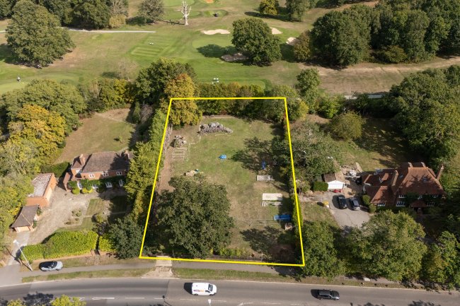 Land on the North West side of London Road, Rickmansworth, WD3 1JT 5