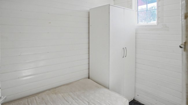 71 Beaconsfield Road, Southall, UB1 1BU 2