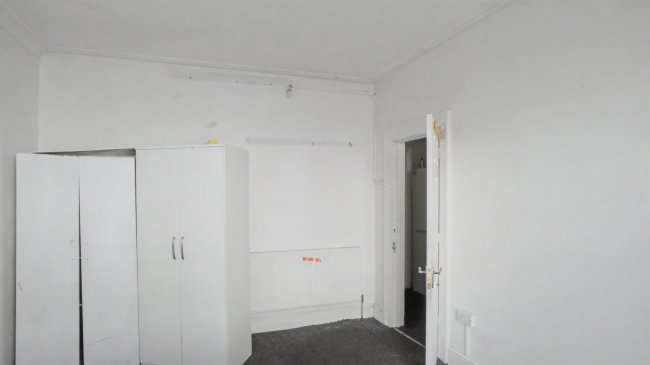71 Beaconsfield Road, Southall, UB1 1BU 2