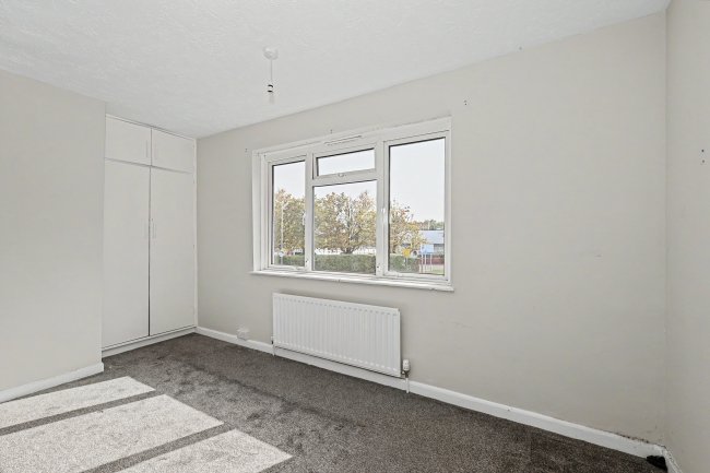 48 Swanstree Avenue, Sittingbourne, Kent, ME10 4NL 8
