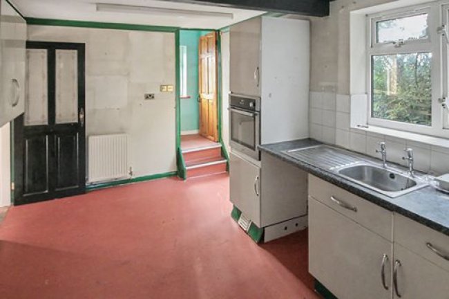 4 Coronation Cottages, Salehurst, East Sussex, TN32 5PE 5