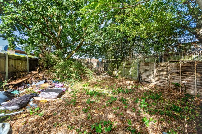 Flat 235 St Georges Avenue, Sheerness, ME12 1ET 7