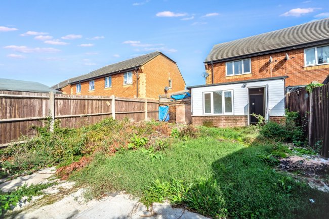 62 Lapwing Close, Minster-on-sea, Kent, ME12 3RB 4