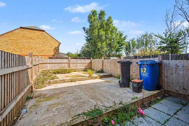 62 Lapwing Close, Minster-on-sea, Kent, ME12 3RB 4