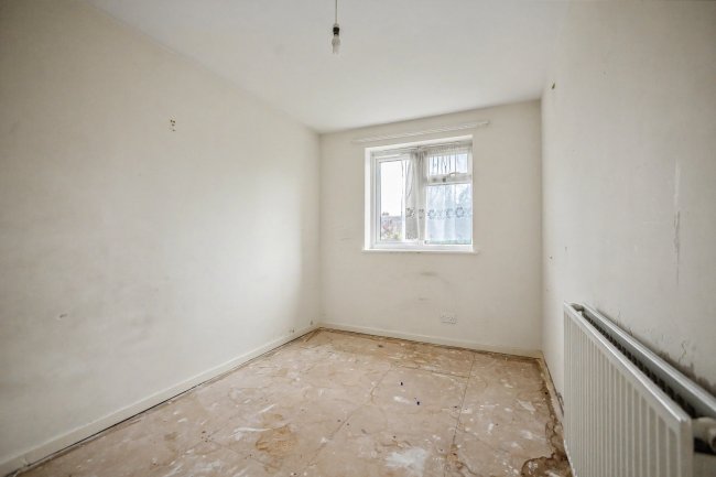 66 Diligent Drive, Milton Regis, Kent, ME10 2LQ 6