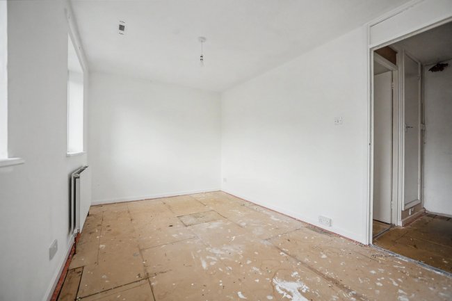 66 Diligent Drive, Milton Regis, Kent, ME10 2LQ 6
