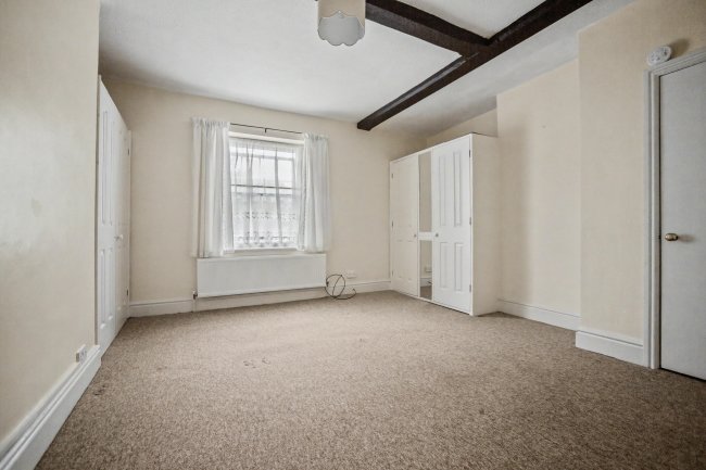 89 High Street, Queenborough, Kent, ME11 5AG 9