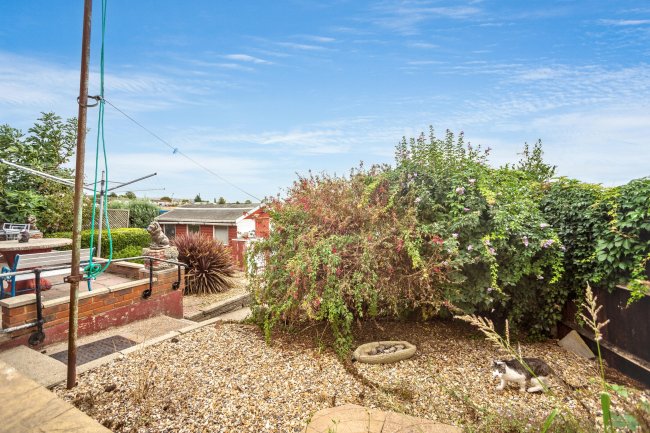 89 High Street, Queenborough, Kent, ME11 5AG 9