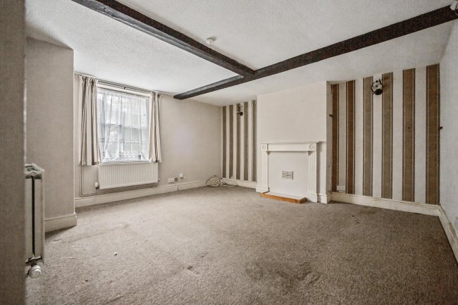 89 High Street, Queenborough, Kent, ME11 5AG 9