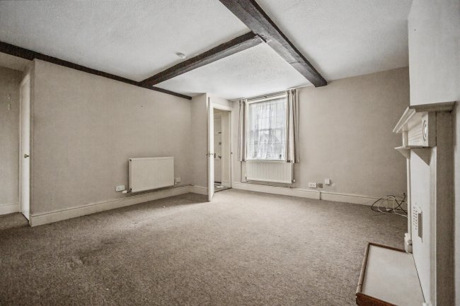 89 High Street, Queenborough, Kent, ME11 5AG 9