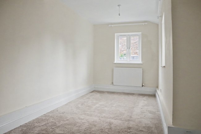 Flat 1, 39 Dafforne Road, Tooting, London SW17 8TY 18