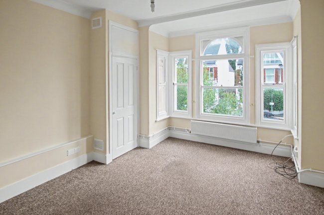 Flat 3, 42 Hove Park Villas, Hove, BN3 6HG 12