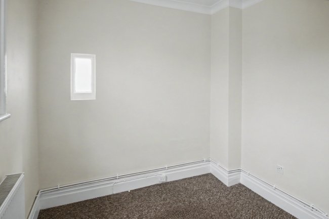 Flat 3, 42 Hove Park Villas, Hove, BN3 6HG 12