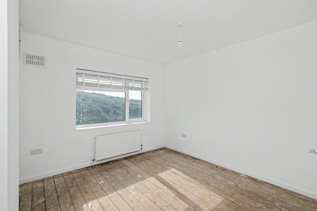 113 Queensway, Brighton, East Sussex, BN2 0FB 34