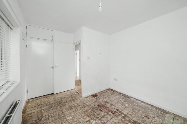 113 Queensway, Brighton, East Sussex, BN2 0FB 34