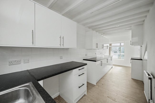 113 Queensway, Brighton, East Sussex, BN2 0FB 34