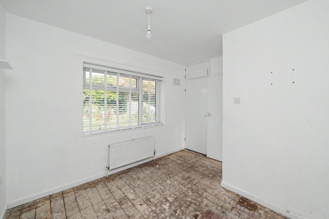 113 Queensway, Brighton, East Sussex, BN2 0FB 34
