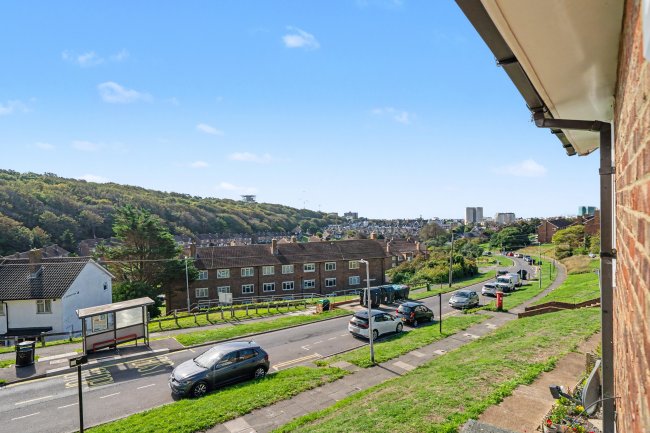 113 Queensway, Brighton, East Sussex, BN2 0FB 34