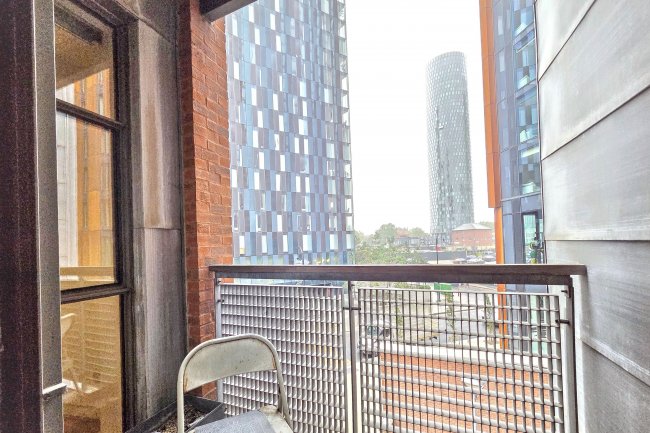 Flat 13, 388 Deansgate, Manchester, M3 4LB 5