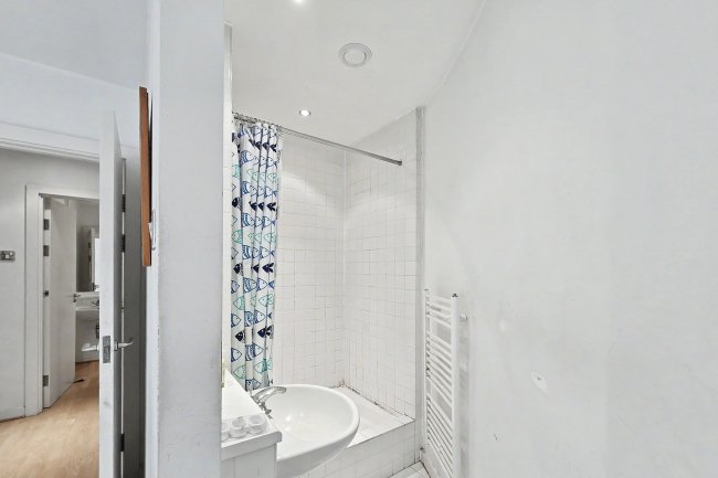 Flat 13, 388 Deansgate, Manchester, M3 4LB 5