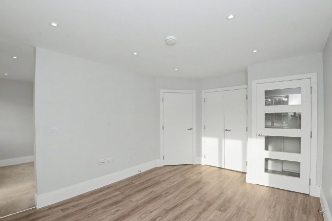 Flat 10, 21 Marlow Road, Maidenhead, Berkshire, SL6 7AA 41