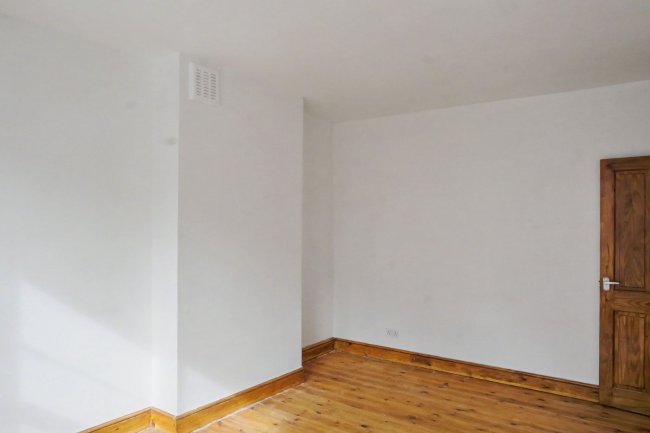 Flat 1 Winterbourne House, Portland Road, London, W11 4LS 3