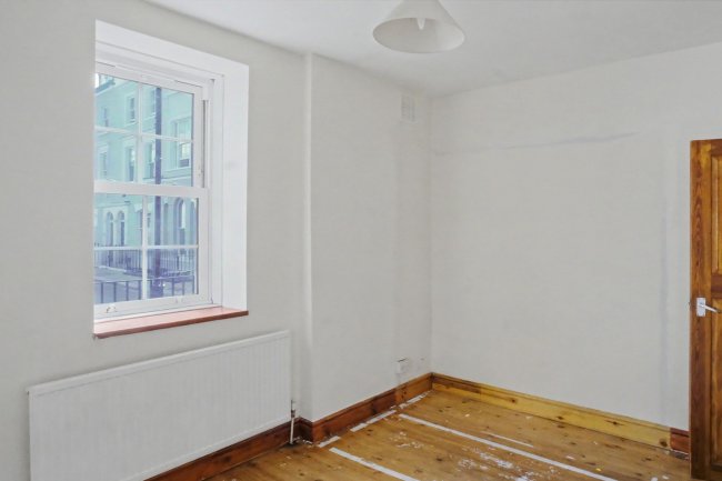 Flat 1 Winterbourne House, Portland Road, London, W11 4LS 3