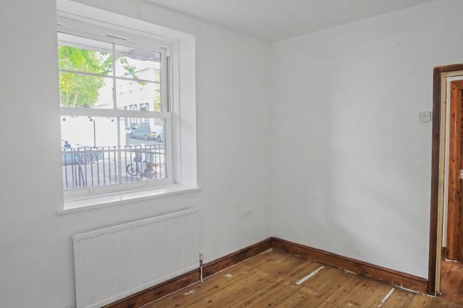 Flat 1 Winterbourne House, Portland Road, London, W11 4LS 3