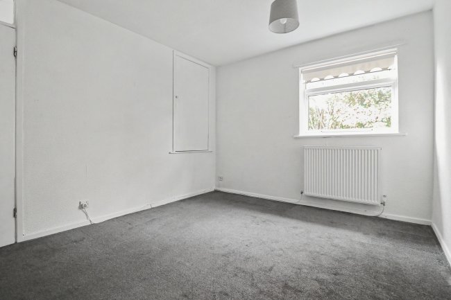 32 Hamsterley Drive, Crook, DL15 9PT 3
