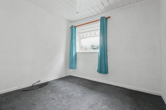 32 Hamsterley Drive, Crook, DL15 9PT 3