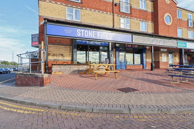 34 Navigation Point, Harlepool, TS24 0UJ 4