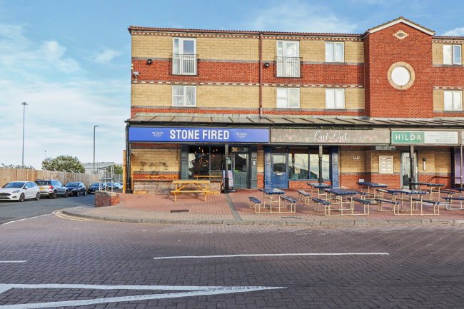 34 Navigation Point, Harlepool, TS24 0UJ 4