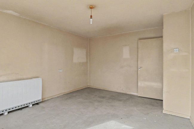 176 Park Street, Yeovil, BA20 1QT 2
