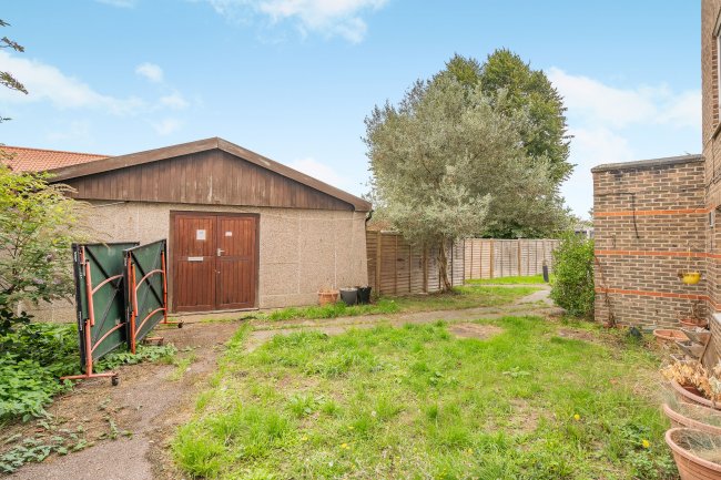 Livingstone House, 11 Potter Street, Harlow, CM17 9AE 7