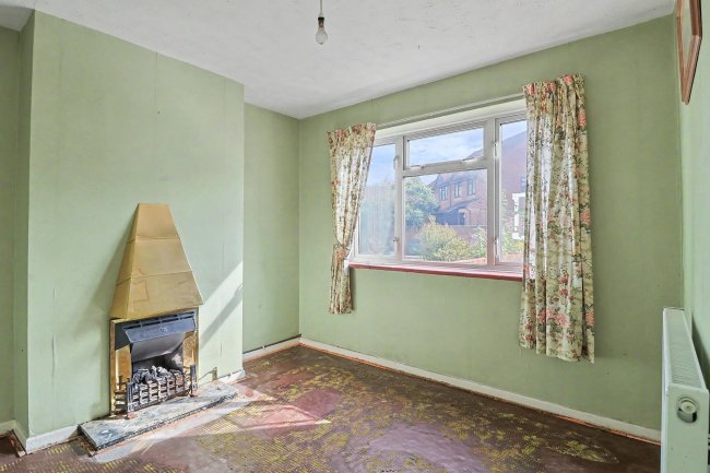 110 Kent Road, Southampton, Hampshire, SO17 2LG 3