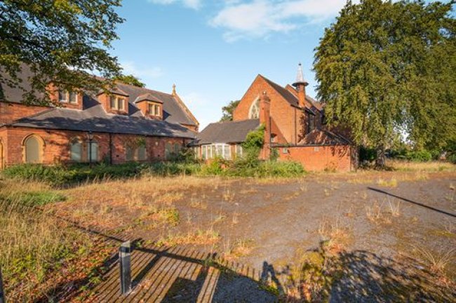 Former Welholme Congregational Church, 4 Granville Street, Grimsby, DN32 9PL 10