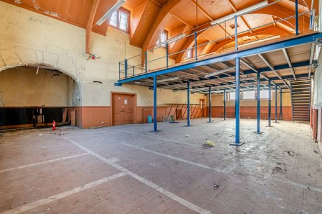 Former Welholme Congregational Church, 4 Granville Street, Grimsby, DN32 9PL 10